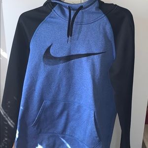 nike hoodie